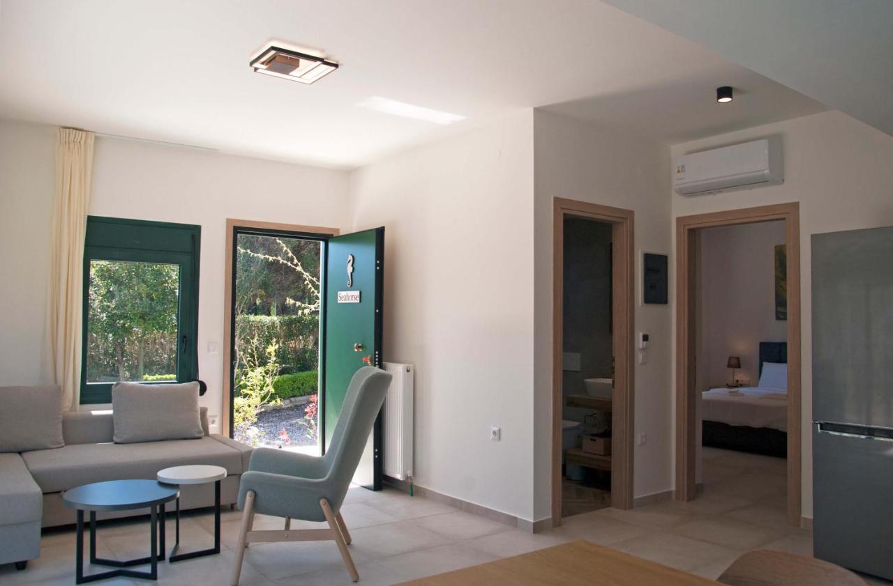 Angelbay Bungalows Αγία Τριάδα Εξωτερικό φωτογραφία