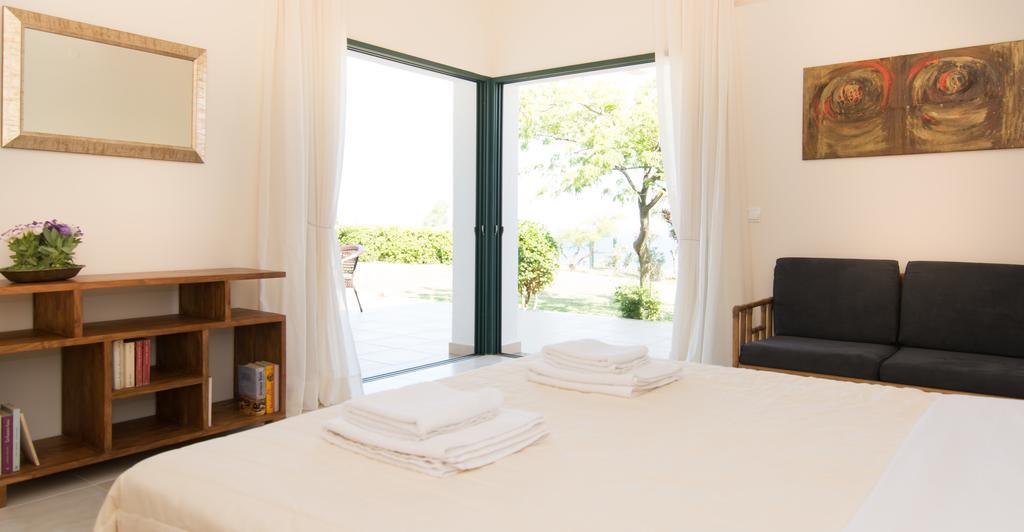 Angelbay Bungalows Αγία Τριάδα Εξωτερικό φωτογραφία