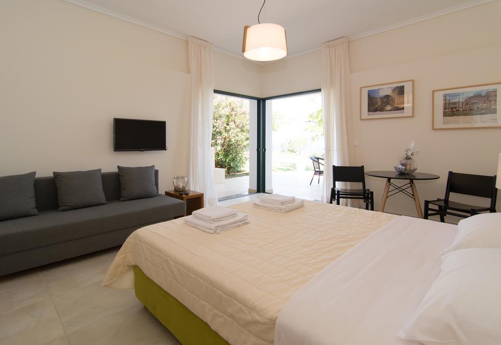 Angelbay Bungalows Αγία Τριάδα Εξωτερικό φωτογραφία