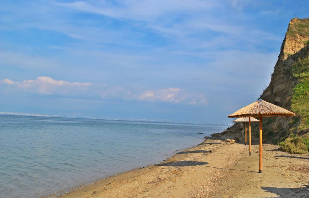 Angelbay Bungalows Αγία Τριάδα Εξωτερικό φωτογραφία